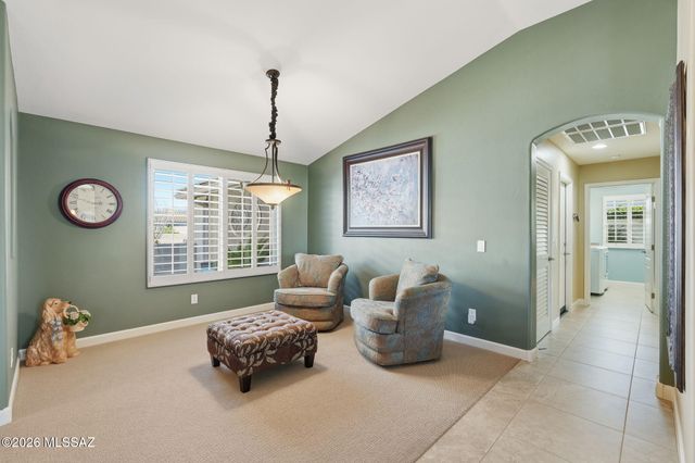 2568 E Alexis Court, Green Valley, AZ 85614