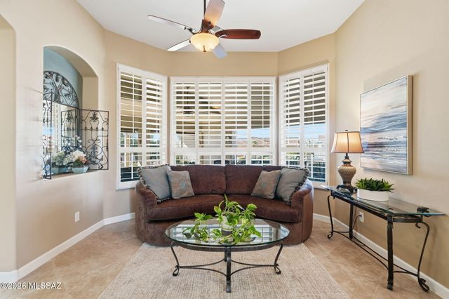 2568 E Alexis Court, Green Valley, AZ 85614