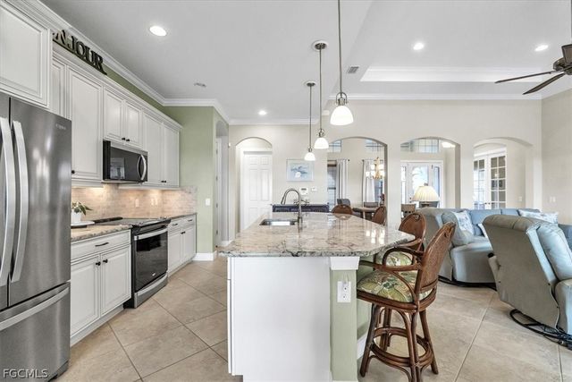 10529 Azzurra DR, Fort Myers, FL 33913