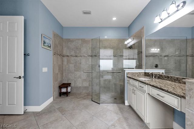 10529 Azzurra DR, Fort Myers, FL 33913