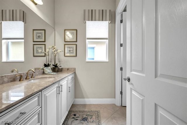 10529 Azzurra DR, Fort Myers, FL 33913