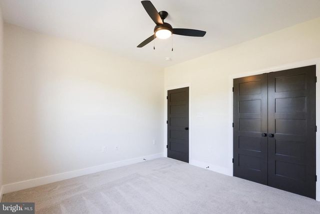 45 GRAND RAPIDS DR, Martinsburg, WV 25403