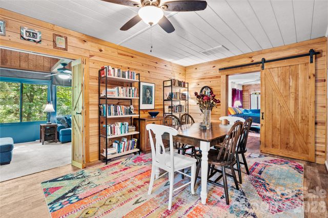 180 Longview Road, Newland, NC 28657