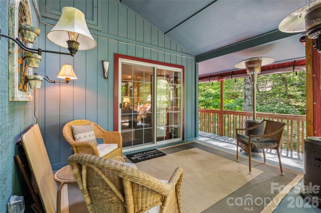 180 Longview Road, Newland, NC 28657
