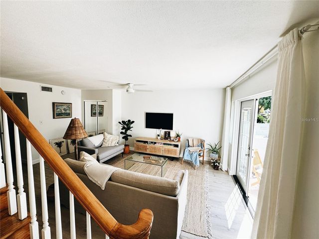 212 BUNKER HILL LANE 212, Dunedin, FL 34698