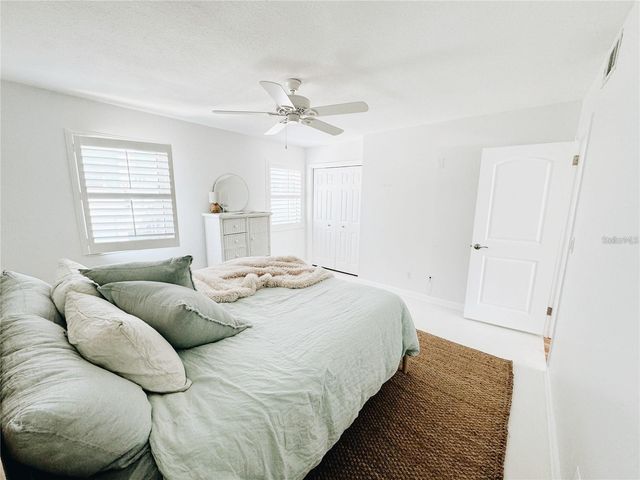 212 BUNKER HILL LANE 212, Dunedin, FL 34698