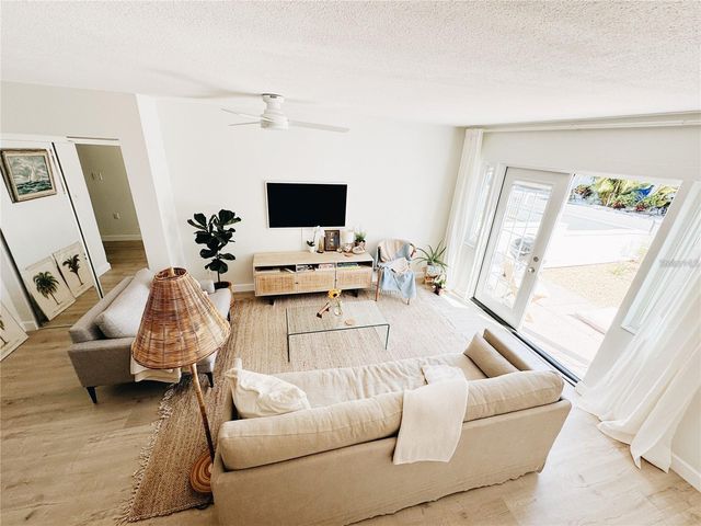 212 BUNKER HILL LANE 212, Dunedin, FL 34698