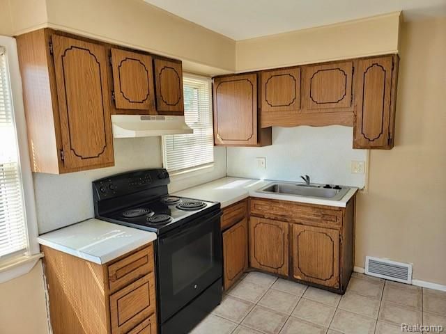 24503 Brittany Avenue, Eastpointe, MI 48021