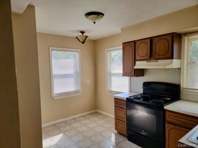 24503 Brittany Avenue, Eastpointe, MI 48021