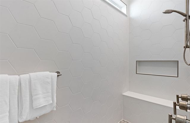 16062 WINDING BLUFF DRIVE, Montverde, FL 34756