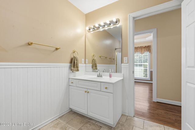 3132 Bushmill Park, Louisville, KY 40241