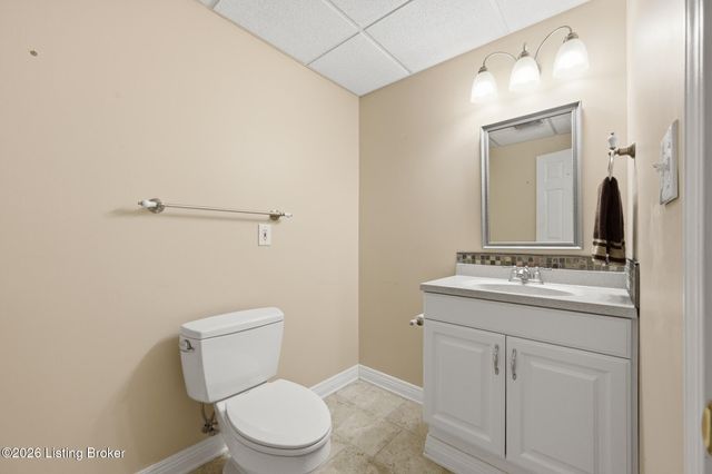 3132 Bushmill Park, Louisville, KY 40241
