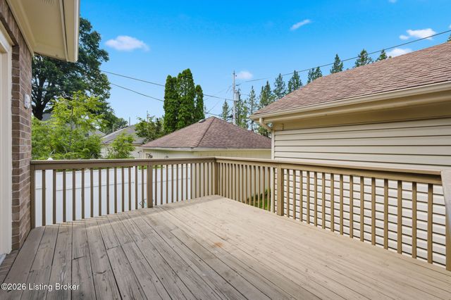 3132 Bushmill Park, Louisville, KY 40241