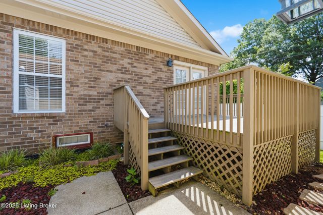 3132 Bushmill Park, Louisville, KY 40241