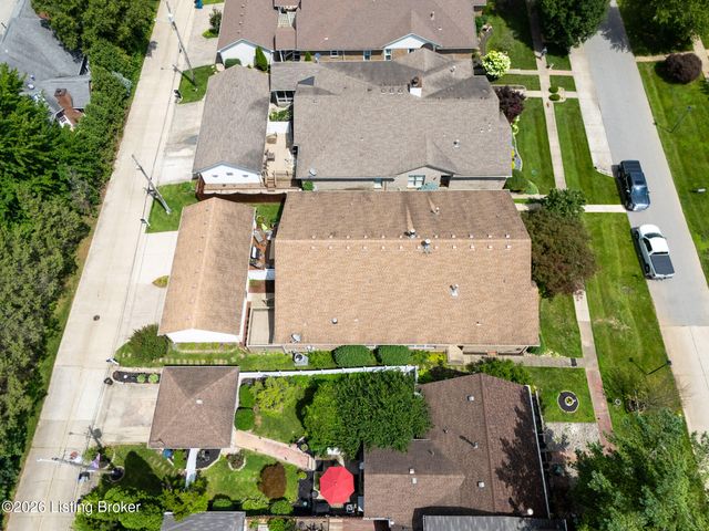 3132 Bushmill Park, Louisville, KY 40241