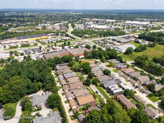 3132 Bushmill Park, Louisville, KY 40241