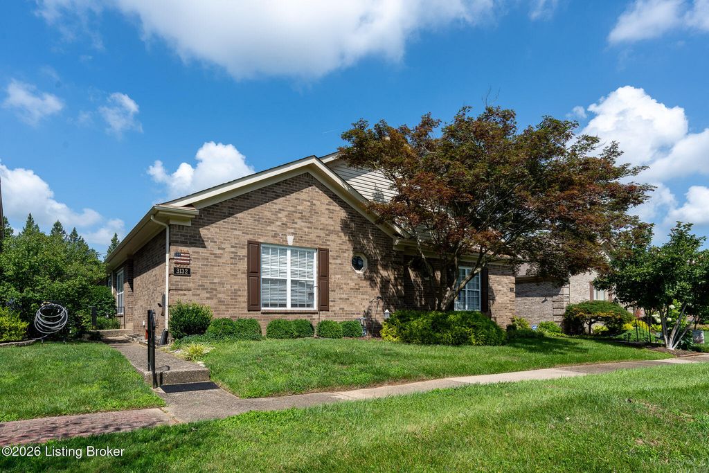 3132 Bushmill Park, Louisville, KY 40241