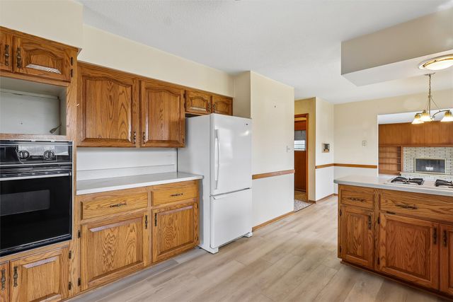 7104 Jefferson Avenue, Windsor Heights, IA 50324