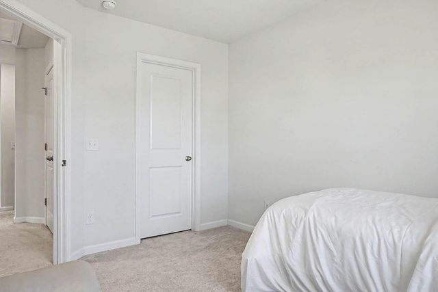 211 Daniels Creek Circle, Goose Creek, SC 29445