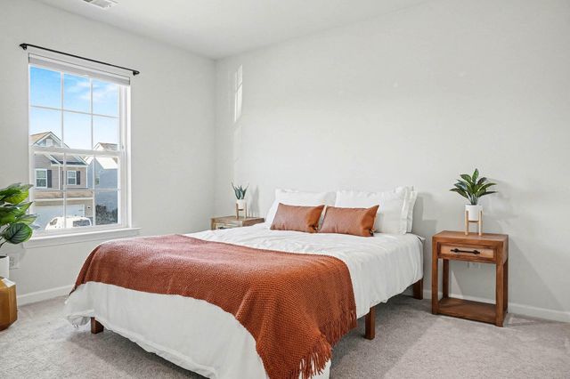 211 Daniels Creek Circle, Goose Creek, SC 29445