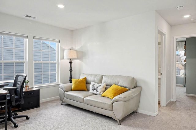 211 Daniels Creek Circle, Goose Creek, SC 29445