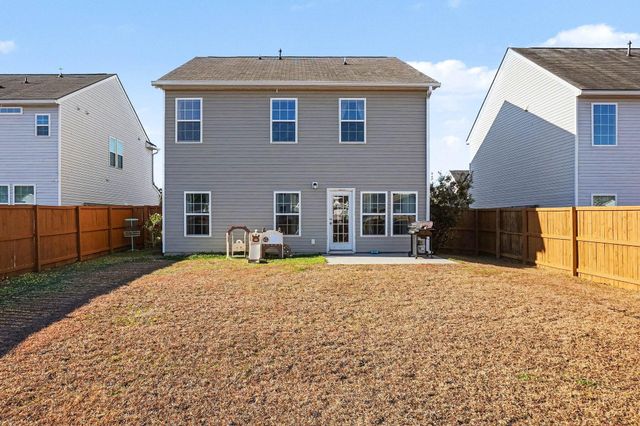 211 Daniels Creek Circle, Goose Creek, SC 29445