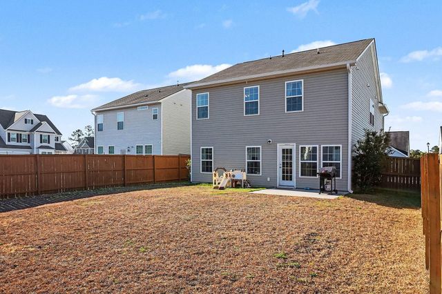 211 Daniels Creek Circle, Goose Creek, SC 29445