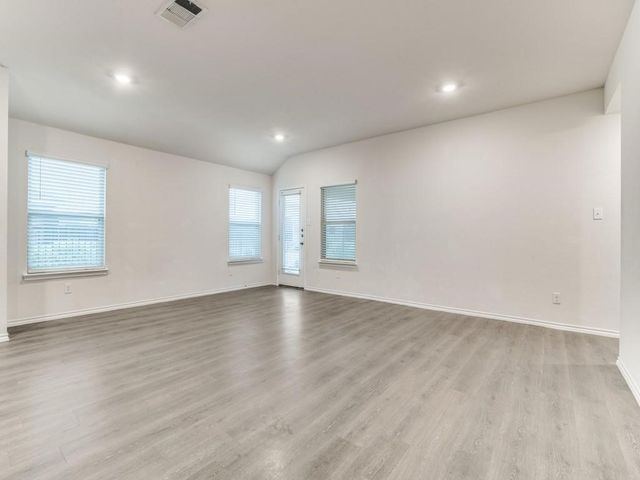 1008 Silver Maple Lane, Royse City, TX 75189