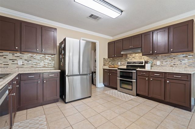 5409 Bahan DR, Del Valle, TX 78617