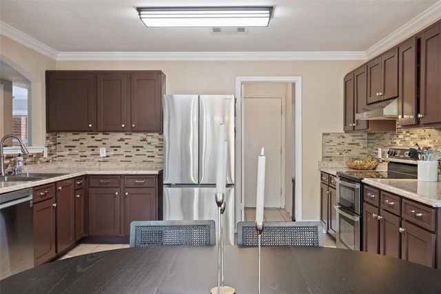 5409 Bahan DR, Del Valle, TX 78617