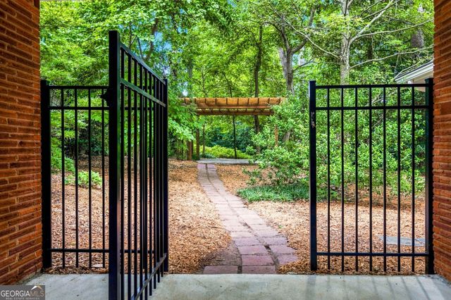 1571 Fama Drive NE, Atlanta, GA 30329
