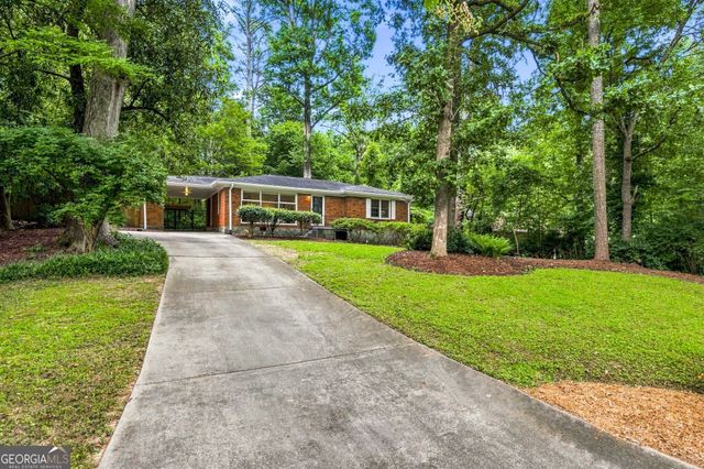 1571 Fama Drive NE, Atlanta, GA 30329