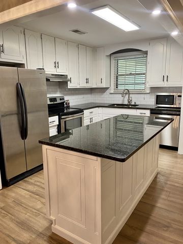 3188 Hillsboro Pike, Nashville, TN 37215