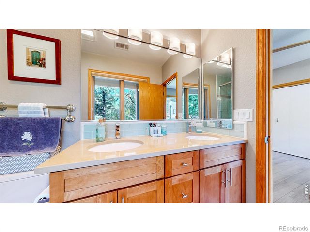 624 Pearl Street 203, Boulder, CO 80302