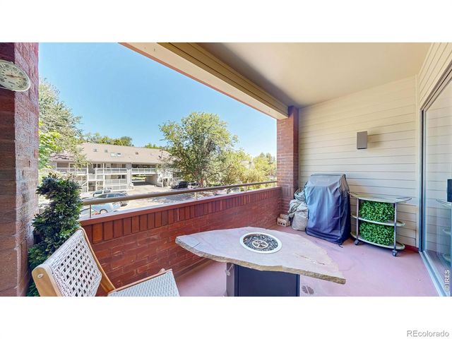 624 Pearl Street 203, Boulder, CO 80302