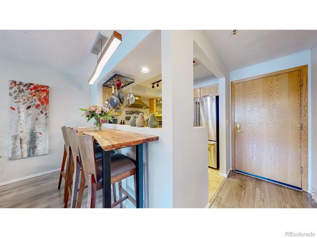 624 Pearl Street 203, Boulder, CO 80302