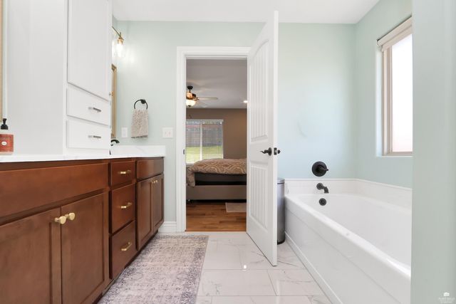 313 Firethorn Drive, Manhattan, KS 66503