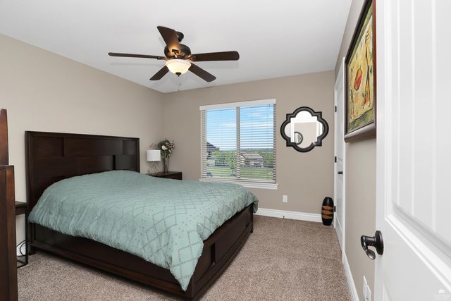 313 Firethorn Drive, Manhattan, KS 66503