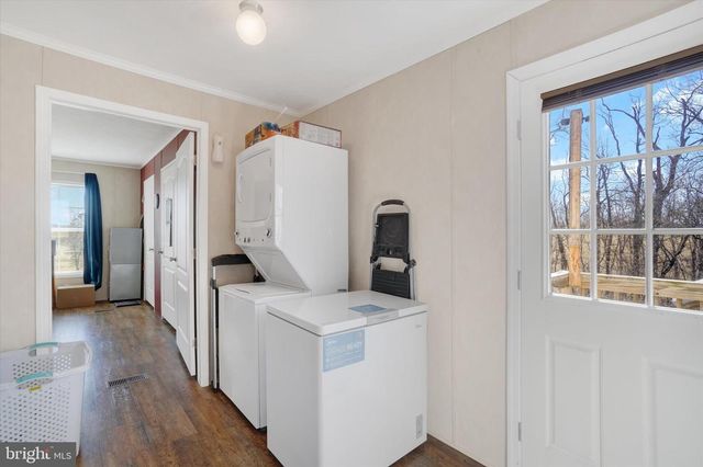 4780 HERBST RD, Red Lion, PA 17356