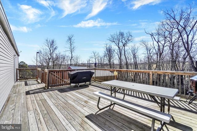 4780 HERBST RD, Red Lion, PA 17356