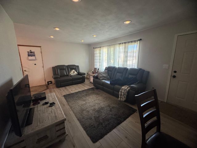 349 13th Street SW, Owatonna, MN 55060