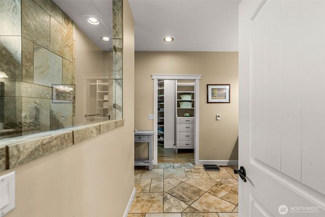 125 E Mountain Brook Lane, Wenatchee, WA 98801