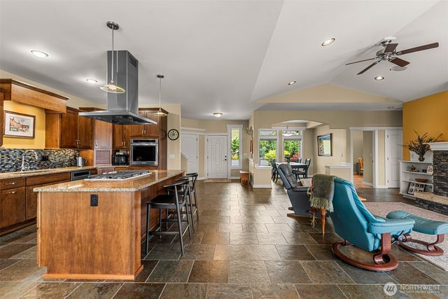 125 E Mountain Brook Lane, Wenatchee, WA 98801