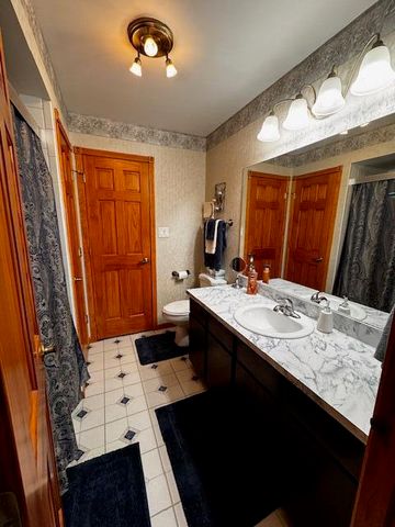 2529 James Drive, Dyer, IN 46311