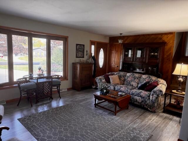 2529 James Drive, Dyer, IN 46311