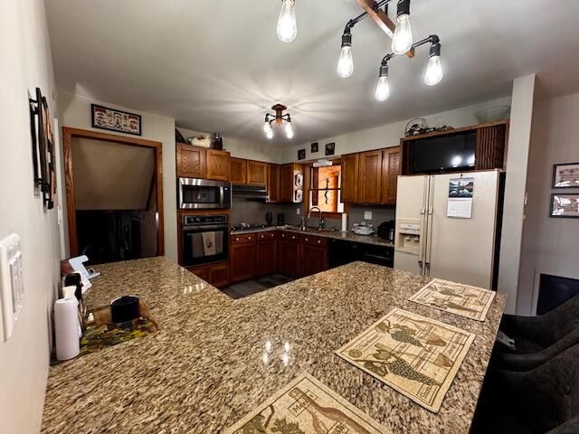 2529 James Drive, Dyer, IN 46311