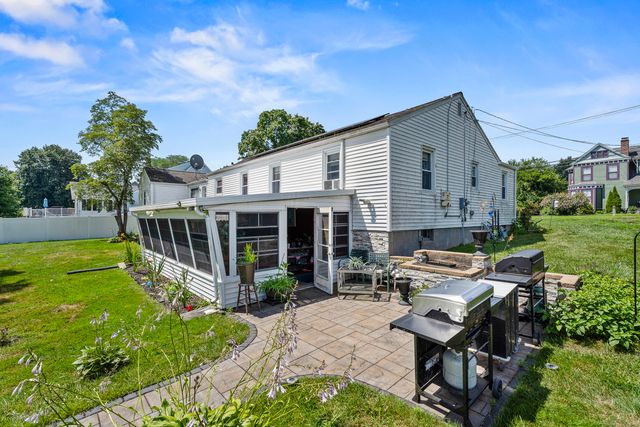 326 Long Hill Street, East Hartford, CT 06108