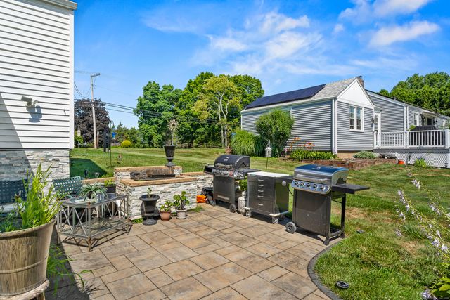 326 Long Hill Street, East Hartford, CT 06108