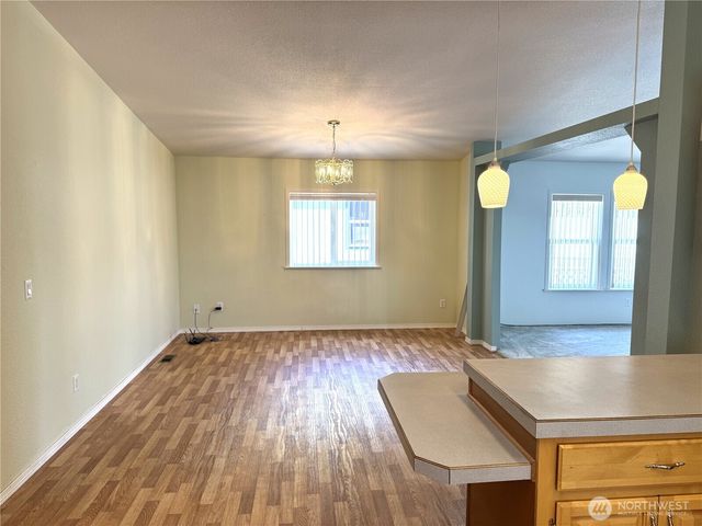 3010 W Peninsula Drive #109, Moses Lake, WA 98837