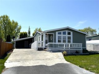 3010 W Peninsula Drive #109, Moses Lake, WA 98837
